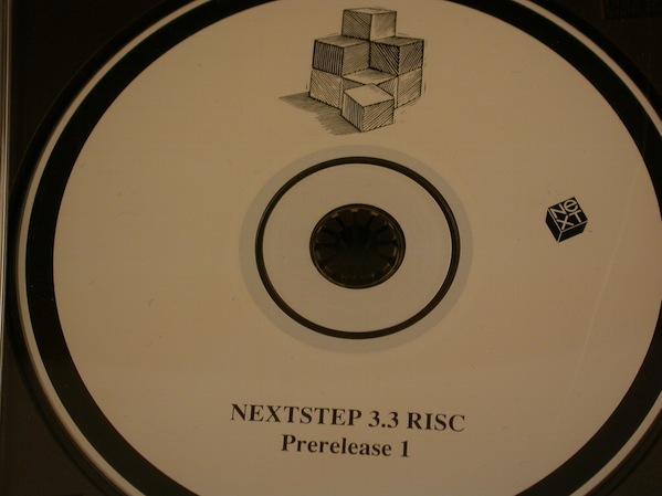 NEXTSTEP 3.3 RISC Prerelease